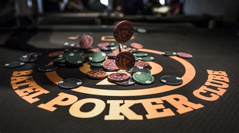 7 De Clubes De Poker