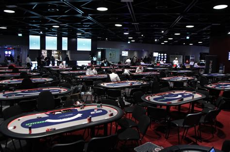 A Sala De Poker Da Modena