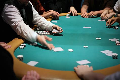 Casino Poker Contra Revendedor