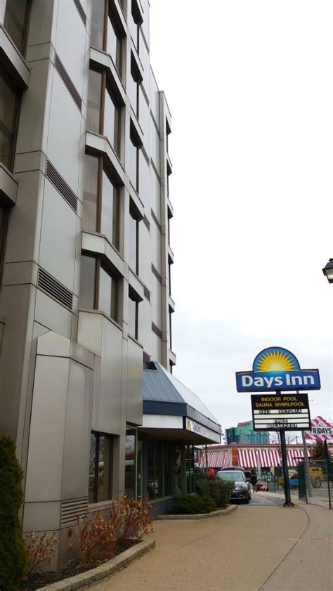 Days Inn Clifton Hill Casino Canada