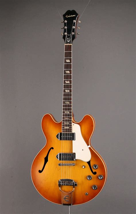 Excluindo Epiphone Casino