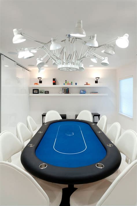 Frances Lamber Sala De Poker