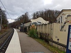 Gare De Casino Lacroix Laval