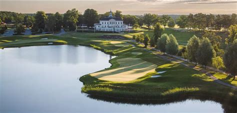 Ir Hof Slott Clube De Golfe Medlemskap