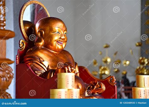 Laughing Maitreya 1xbet