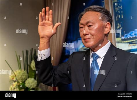 Lee Kuan Yew De Exibicao No Casino