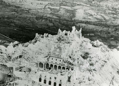 Monte Cassino De Gelo Mostrar