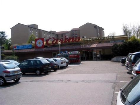 Petit Casino 69009