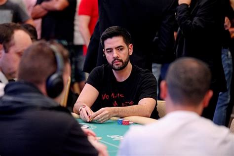 Tiago Decano De Poker